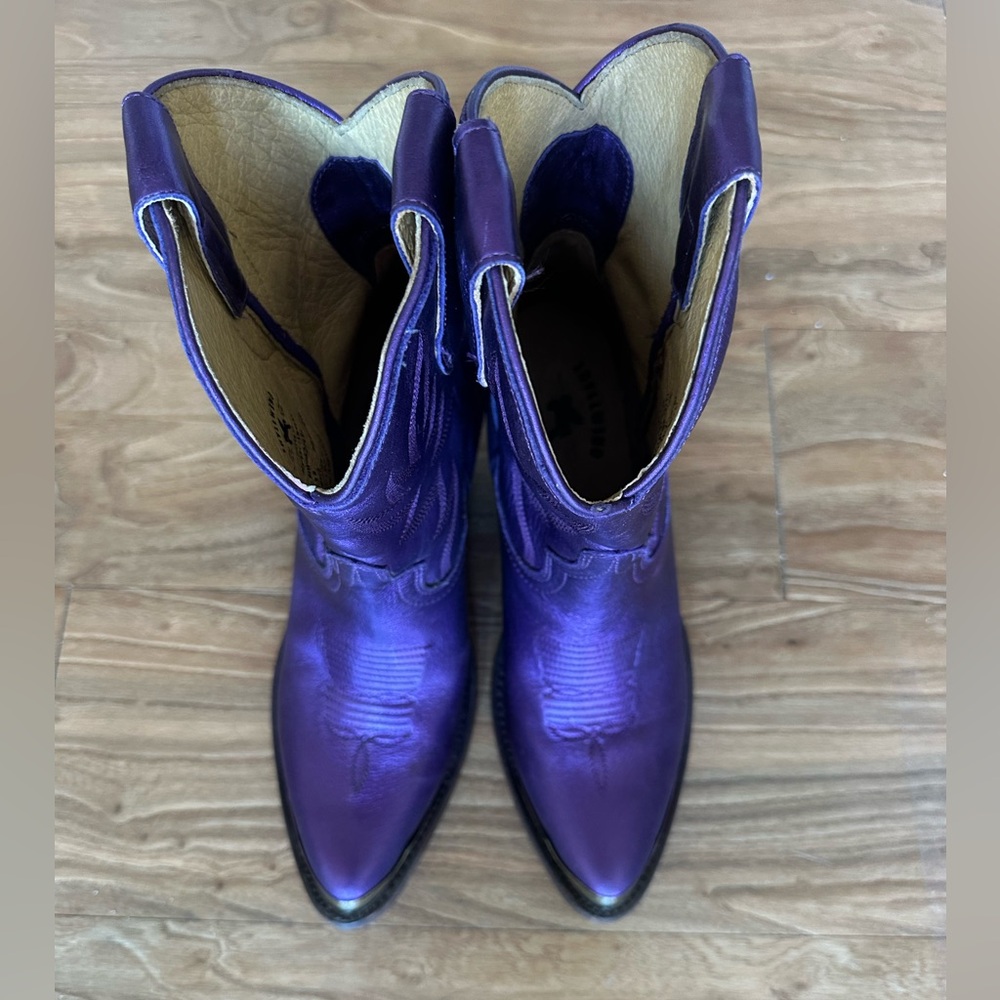 Idyllwind Purple Ankle Booties with Metallic Finish